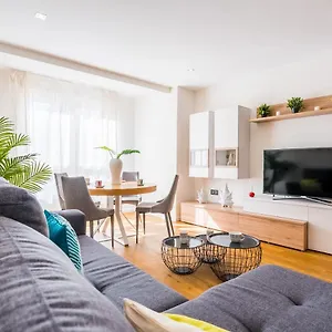 Expoholidays-rueda Lopez De Lujo Appartement